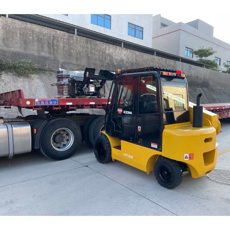 SOCMA HNT-M25 Carretilla Elevadora Telescópica Mini de 2.5 Toneladas para Construcción y Almacenamiento